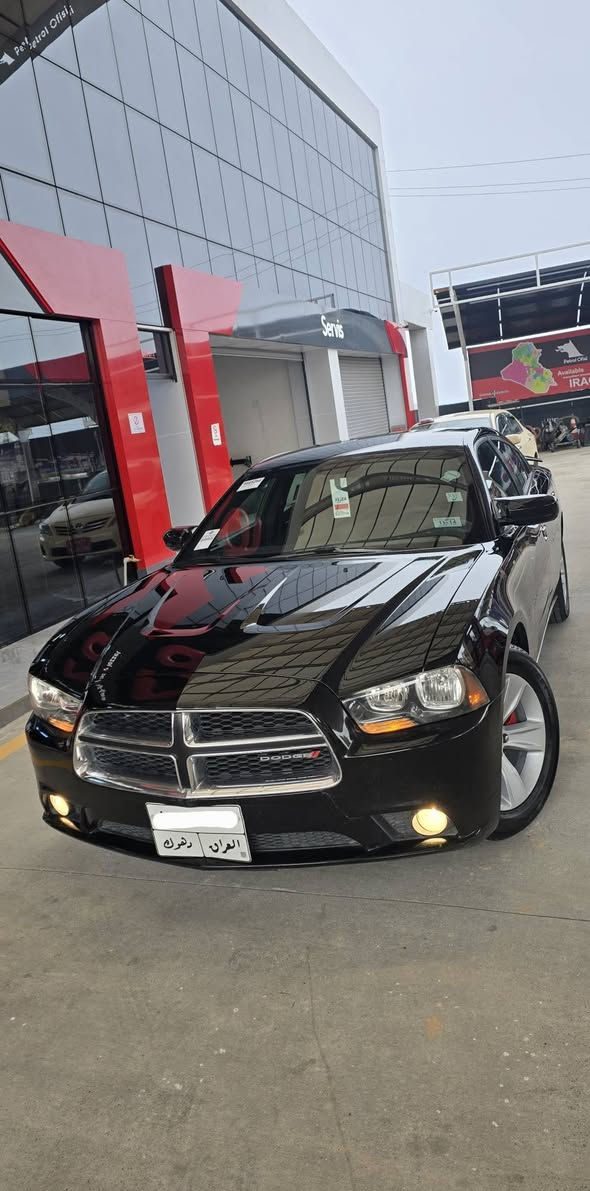 جارجر 2013
6 سلندر تو ويل 
كلين تايتل بدون ضرر.
فقط قطعتين بخ 

جداً نظيفة السيارة وبدون نقص 
استخدام شخصي 

السعر : 155 وبيها مجال 
 مكان السيارة دهوك 
***********
***********
اتصال أو واتساب
