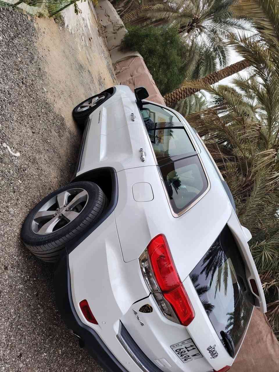 جيب 2014 لمتد
رقم بغداد
خليجي مكفوله من الصبغ والتبديل 
رقم بغداد جديدة
مستخدم عداد 159 الف ميل
مواصفات لمتد
بانوراما  
مكينه 3.6
داخل بيجي 
بصمه عدد اثنان
تشغيل عن بعد 
شاشه كبيره 
اريل نفكيتر 
كامره خلفيه 
المقاعد الامامية كهرباء 
تبريد +تدفئة مقاعد امامية
خزن مقاعد
فور ويل 
مري قلاب مع الرجوع للخلف
دبل صالنصة
لايت زنون 
حساس امامي 
حساس خلفي 
تحكم ستيرن 
تبريد قطعتين 
مكان السيارة 
كربلاء السعر 240... 
***********
