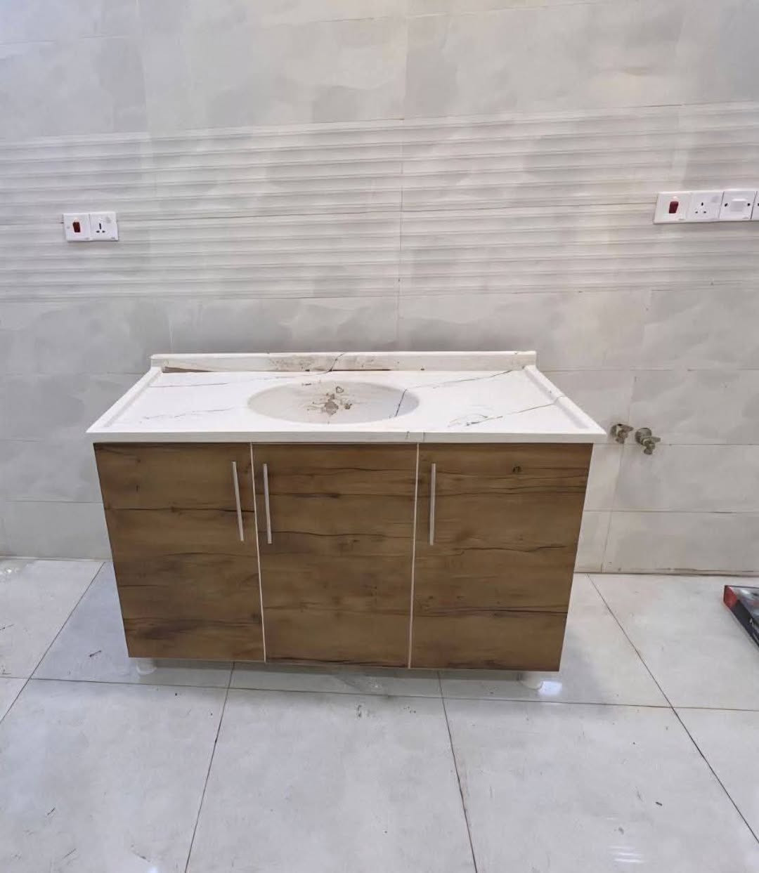 تجارب من بيت الزبون 😍

مترين خشب ارضي وملحق وسنك متر و20 
يوجد توصيل لجميع المحافظات


**إذا كنت صاحب هذا الإعلان وتريد حذفه لأي سبب، رجاءا أرسل رسالة إلى الدعم الفني**