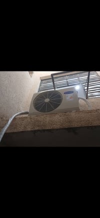 سلام وعليكم تم نصب سبلت 2طن نوع كارير في منطقه الدوره  ويتوفر  ❄️ صيان...