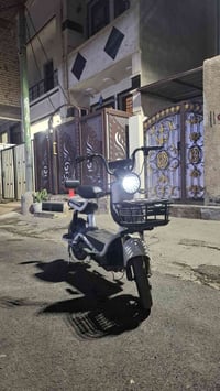 دراجة شحن • حجم 14 • بطاريات مكسورة