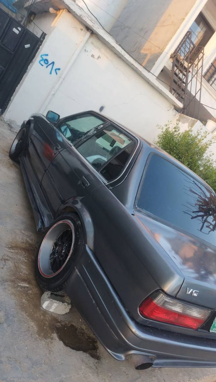 bmwزعرا مەکینە سقری دەبل دیجیتەل ئارم پلاستیک گێرو مەکینە بەشەرت تازە عام کراوەتەوەتابلێی جوان و ڕێکە گۆرینەوەش  دەکەم لەسەر دڵگرتن أربيل, العراق


**إذا كنت صاحب هذا الإعلان وتريد حذفه لأي سبب، رجاءا أرسل رسالة إلى الدعم الفني**