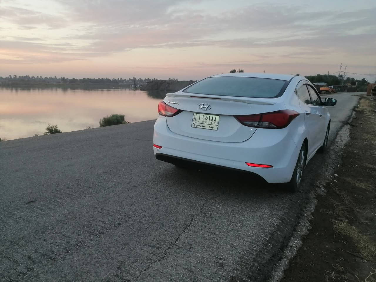 النتره 15مكفوله رقم بغداد الجديد بسمي فول السيارةعده البصمة عنواني نجف 130وبيه مجال***********
