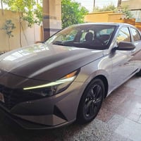 للبيع  هيونداي النترا هايبرد امريكي موديل : 2023 الفئة : Blue line ◇ ب...
