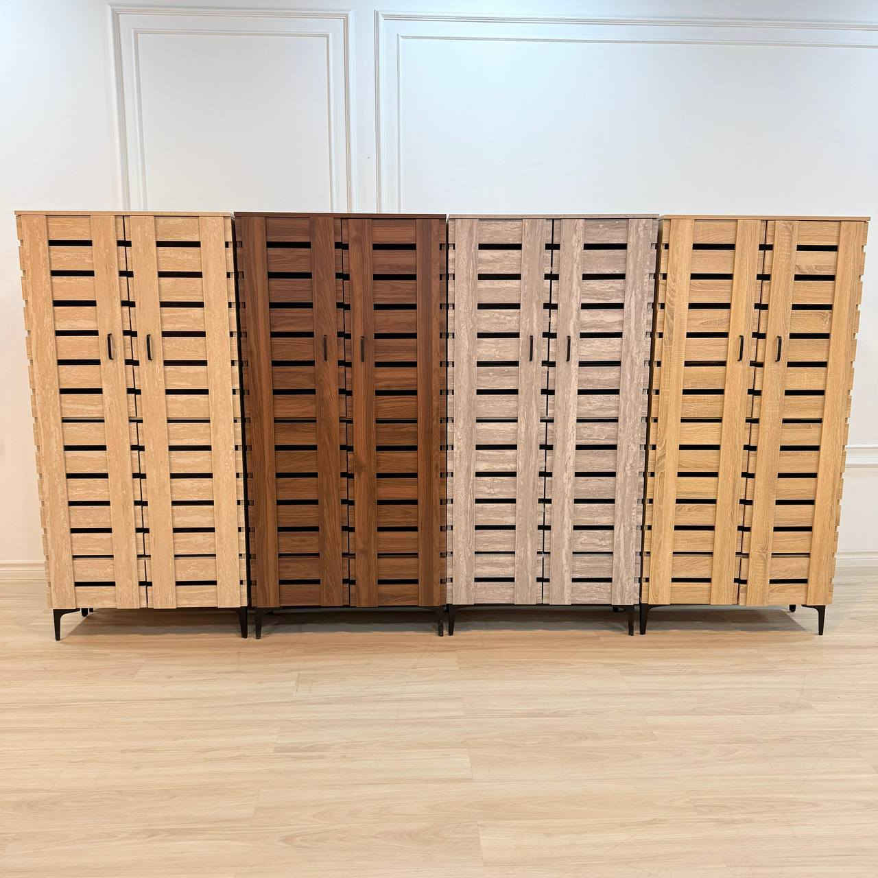 خزانه 2 باب 
ارتفاع 175 سم 
عرض 80 سم 
عمق 32 سم


**إذا كنت صاحب هذا الإعلان وتريد حذفه لأي سبب، رجاءا أرسل رسالة إلى الدعم الفني**