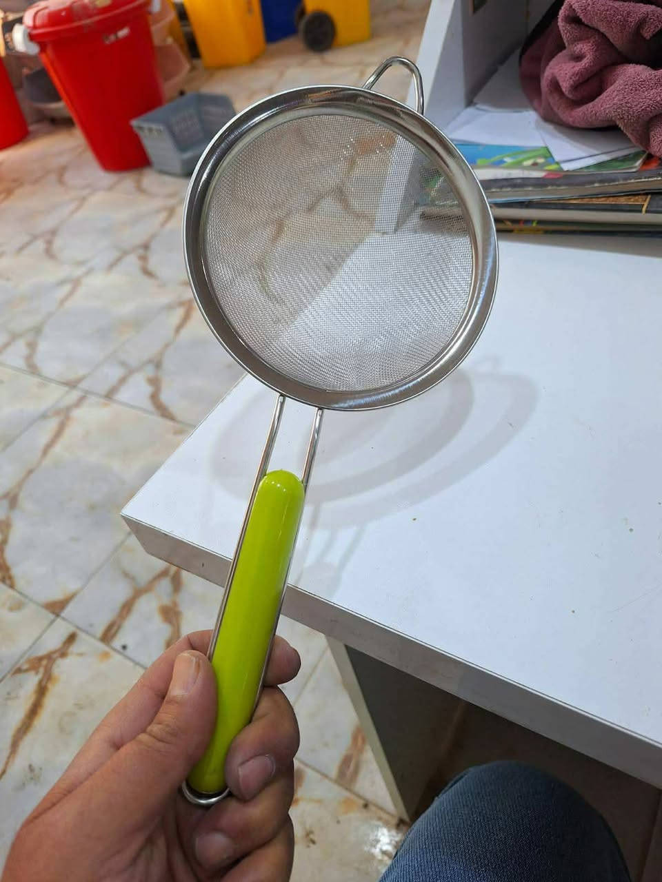 مصفي استيل قياس  14 سنتم  سعر الدرزن  10.000
عنوان حلة شارع  60 بناية مطعم ادم 
واتساب  ***********
 تلكرام https://t.me/MUS2lwBgzjQ5N2My
