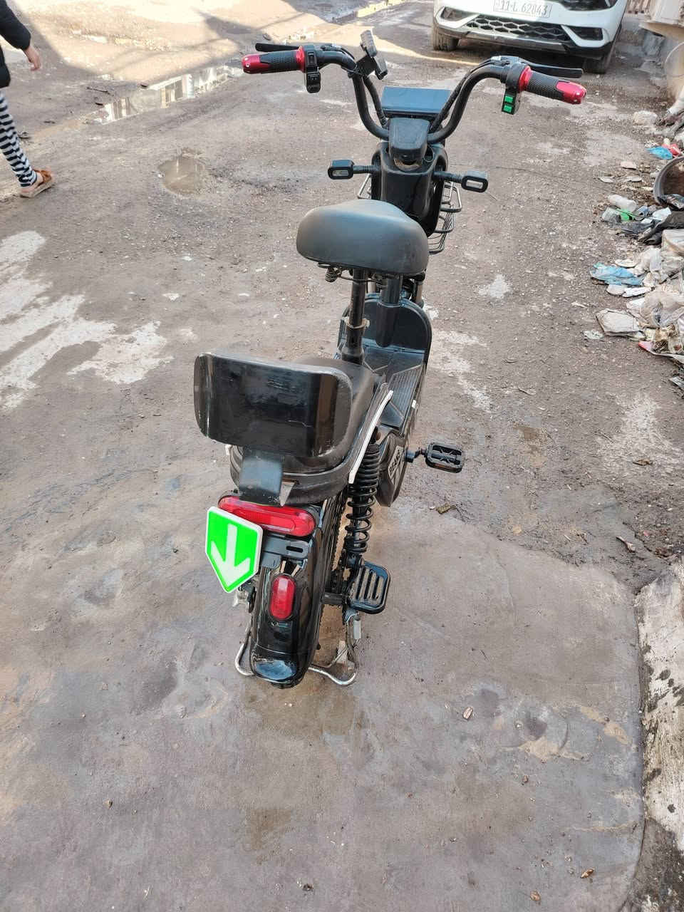 السلام عليكم دراجه شحن حجم 14 للبيع الاستفسار الاتصال على الرقم بي واتساب ***********
