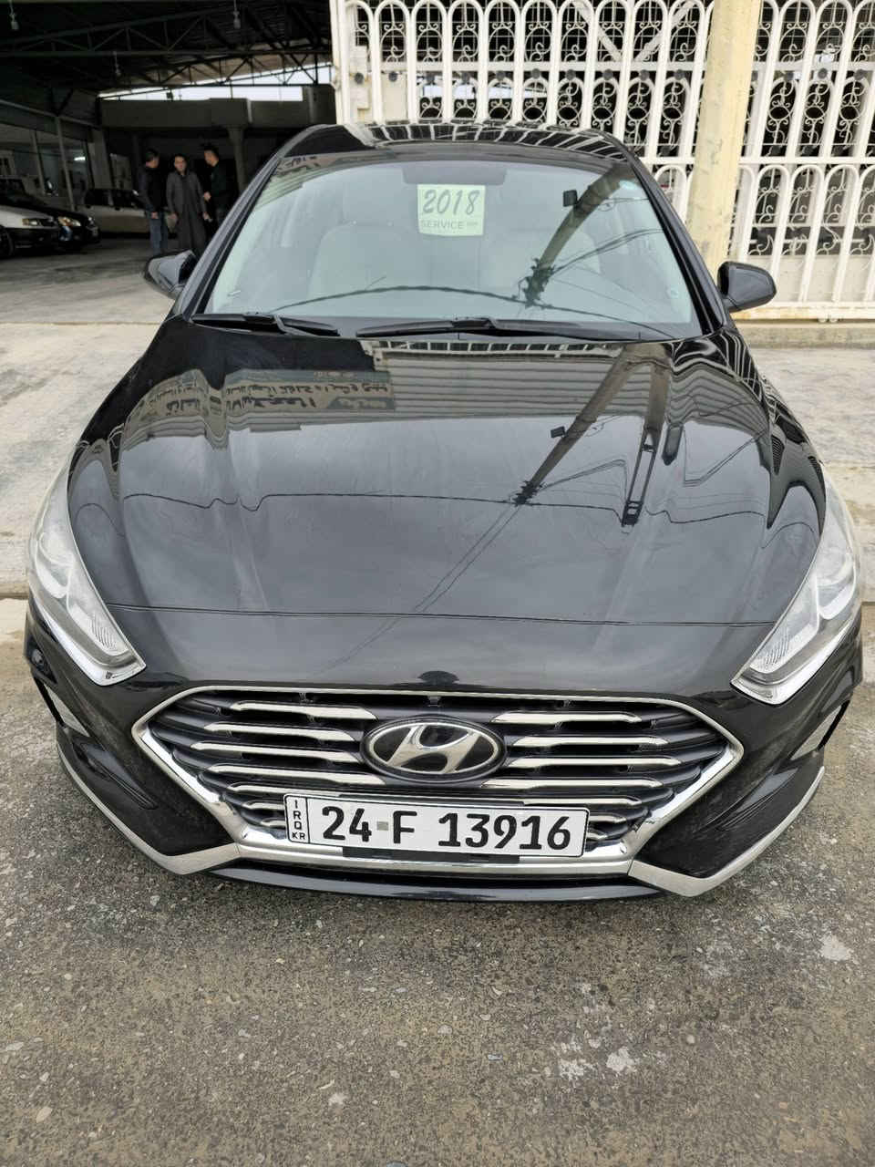 سلام عليكم
سيارة سوناتا 2018 SE 
السيارة ماشية 137 الف 
بيها صبغ قطع واحد بس الصندوق 
السعر 130 وبيها مجال

للتواصل الرقم ***********
