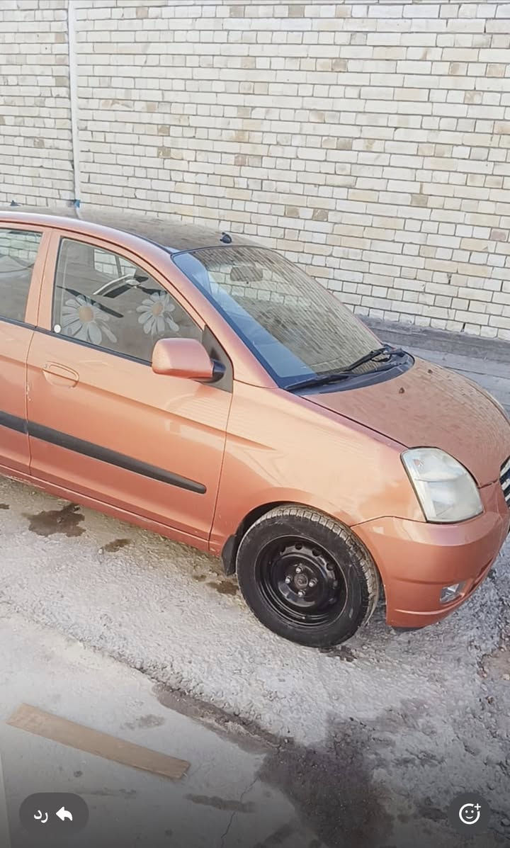 السلام عليكم
سياره بيكانتو موديل ٢٠٠٦ محرك اربعه سلندر اربع قطع صبغ اثر جراد مو حادث حداديه إماميه وخلفيه جديده قبل شهر سويتهن اربع دبلات جدد تبريد شغال كير ومكينه نضيفات كهرباءيات كله جديده السياره مناقصه اي شي 
السعر ٥٨ 
للاتصال ***********٠
