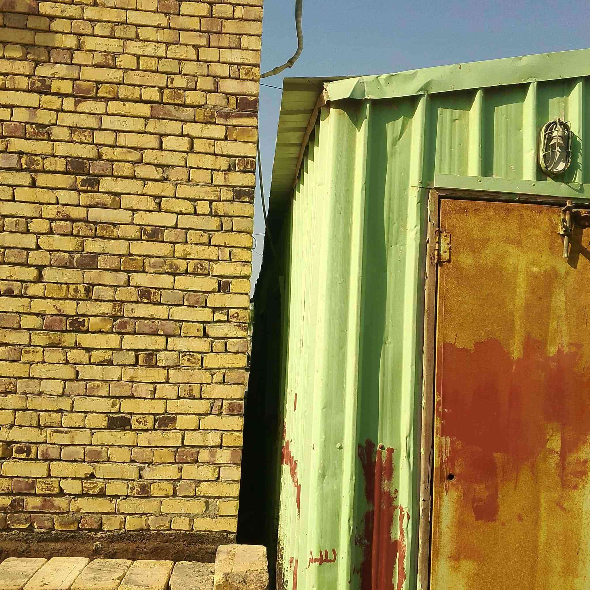 السلام عليكم من رخصة صاحب الحساب كرفان للبيع عرض ٤م الطول ١٢
مقطع غرف عداد ثنين
صاله مدخل صحيات
الاتصال على الرقم ***********
