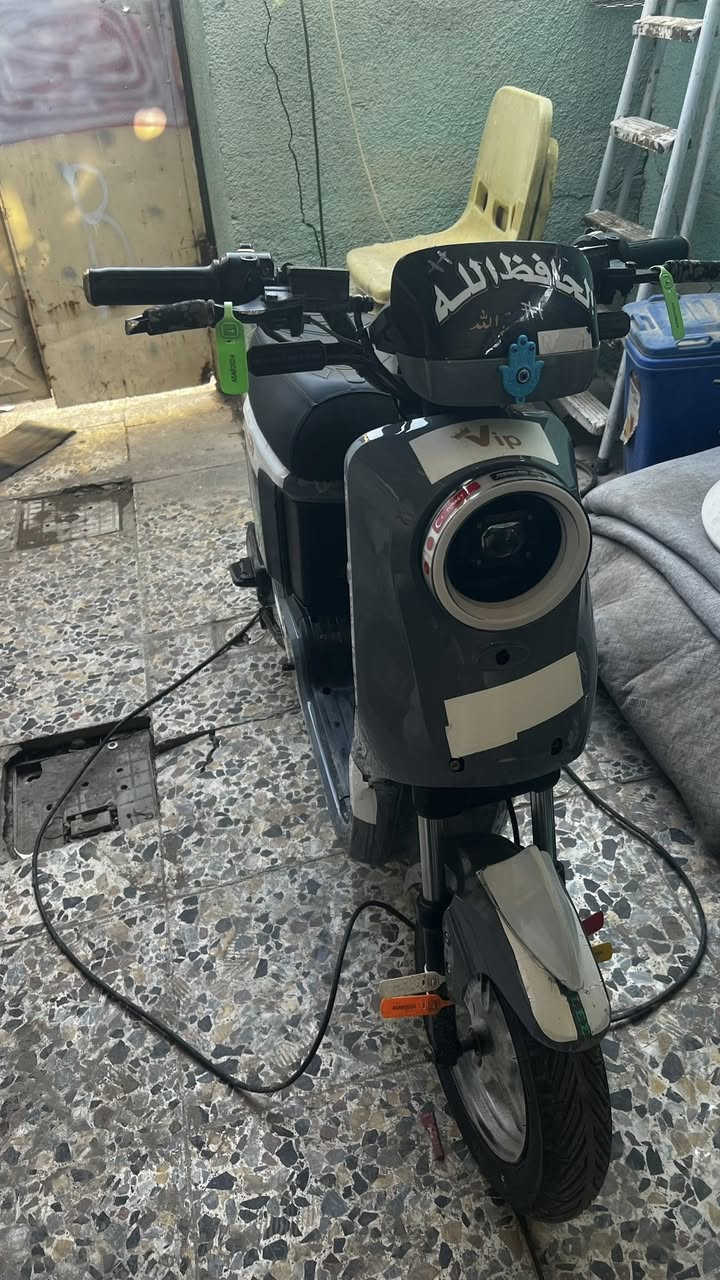 R9 موديل 26 بطاريات جديده وينلي خمس بطاريات صغار الدراجه بحاله نضيفه وماماشيه هواي العنوان الامين الثانيه مجمع ال400
***********
