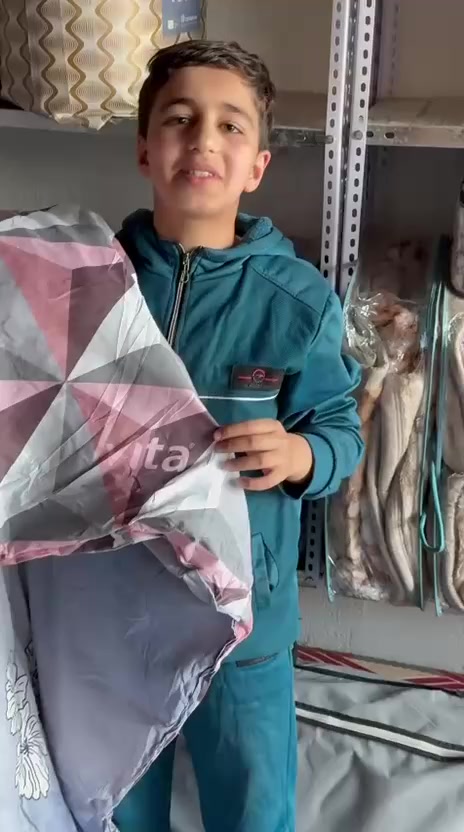 بسم الله الرحمن الرحيم توكلنا على الله تخفيضات لهنا الطيبين ***********
