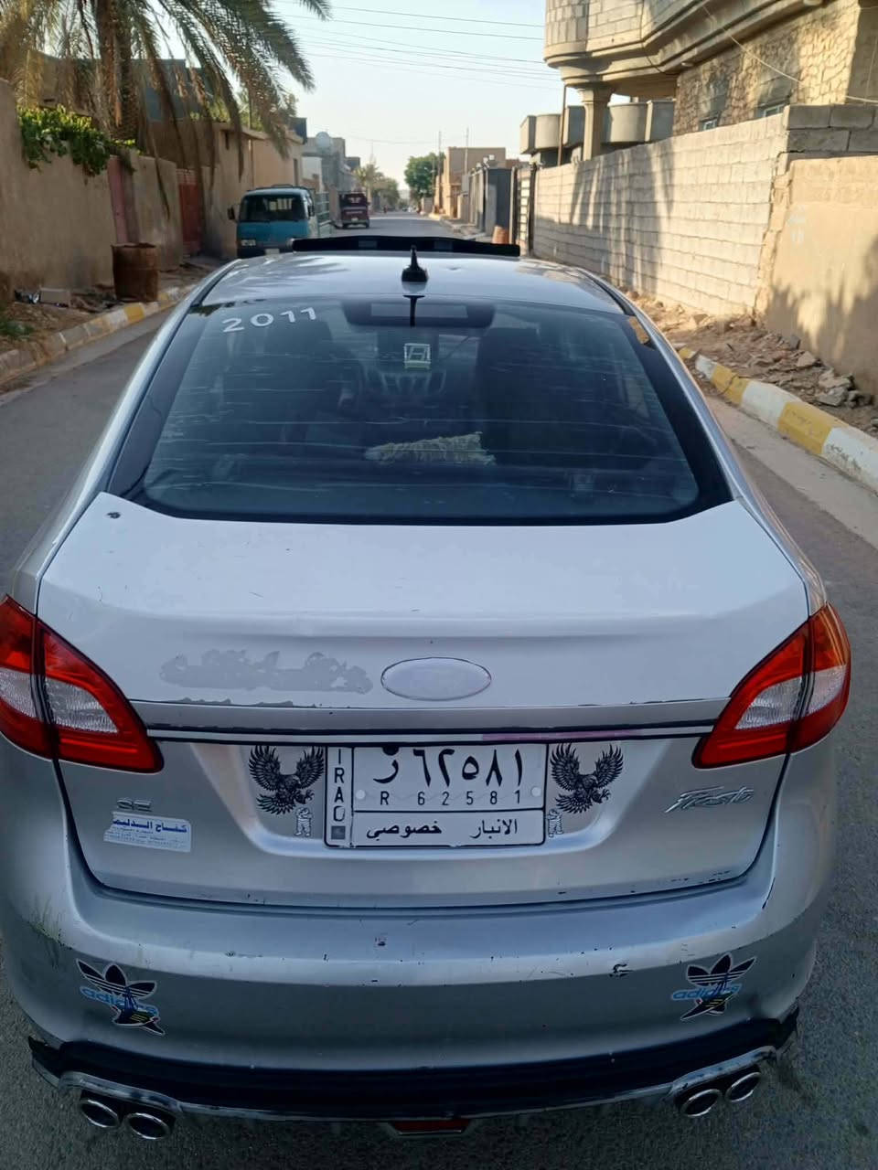 سلام عليكم فورت فيستا موديل 11 كير ومكينه كورله مكفولات تتفئه تبريد كهربائيات كلها شغاله دواخل جديده بيها طخه بالبنيد وجالغ بدون اي دواخل سياره بلاديه شواصي لفود تكم حوض مكفلات تخم تاير ويل كب سياره متعوب عليها للبيع او مراوس حسب القناعه السعر 65 وبيها مجال مكاني اطراف بغداد ***********/***********
