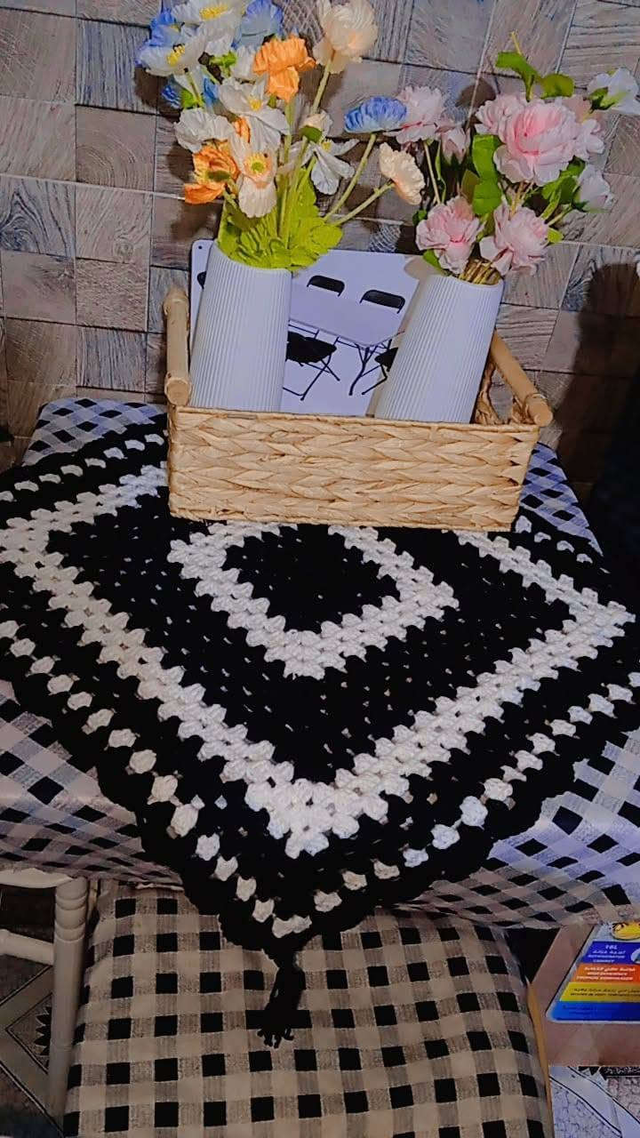 صور شغلي الرسم ع الزجاج و بالحياكة من بيت الزبونة الف عافيه حبيبتي الغالية تتهنين بيهن يارب 😍♥ 
للطلب خاص 
توصيل داخل الحسينية الف 🚕بغداد والمحافظات 5 الاف 🚛


**إذا كنت صاحب هذا الإعلان وتريد حذفه لأي سبب، رجاءا أرسل رسالة إلى الدعم الفني**