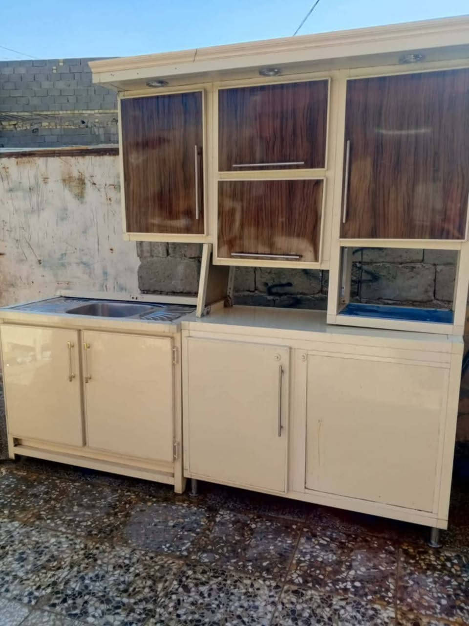 كاونتر نضيف كلش لون جوزي سعر 200ثلاجه نضيف كلش سعر 175طباخ فريش مصري شغال عل فحص سعر 220كاونتر لون برتقالي تسكام ثكيله سعر 225طباخ ربع مشاعل سعر 110ول سعر بيه مجال لمكان بغداد يوجد توصيل لفحص مام لمندوب بس توصيل داخل بغداد


**إذا كنت صاحب هذا الإعلان وتريد حذفه لأي سبب، رجاءا أرسل رسالة إلى الدعم الفني**