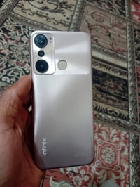 انفنكس هوت 20i • ١٢٨ • نضيف