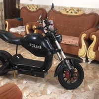 شحن • ٥ بطاريات • تمشي ٨٠