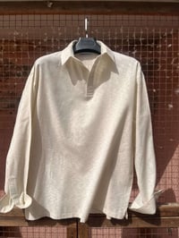 قميص لينن • L أوڤر سايز • غير مستخدمة