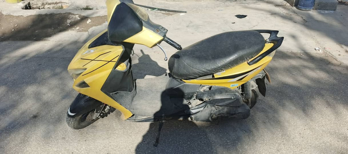 أف اس صيني للبيع ....
مجفته مره وحده وكله أصلي 
شغالة كلشي نگرة سلف السعر ٢٥٠
***********
