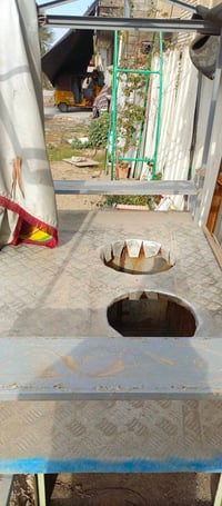 عربانة البلبي البيع نضيفة بغداد الامين  07748738870