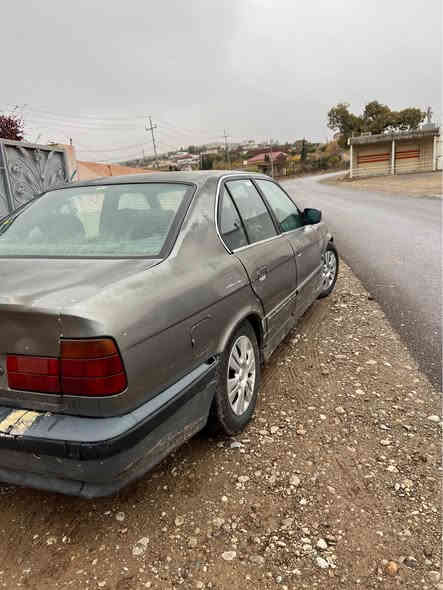 بؤ فرؤشتن 

نرح 21$ وه ره قه و. تؤزئك ماجال   به شه رت مه كينه و گير 
گير عادي و  520   و كه پس 
*********** شقلاوة
