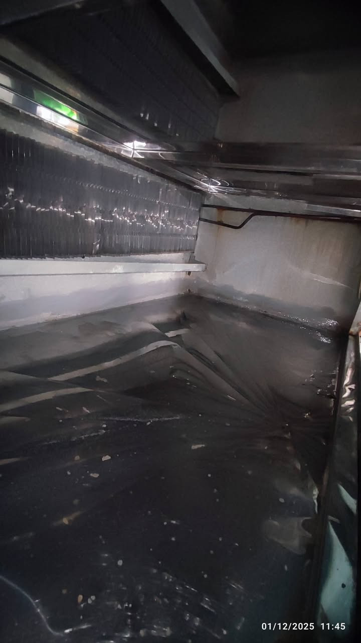 السلام عليكم
براد كيك للبيع
النوع تركي
طول 200 سم

عرض 80

3 طوابق جام

درجات التبريد 30 و 20 و10

و-10 و-20 و-30

شرط الشغل

تستقر على 2.5 امبير

شمعة داخلية
بي كسر بالطابق الاول الجام امبين بالصورو

السعر 650 الف او بي مجال
العنوان كركوك قرية باجوان
***********

او راسلني عالخاص
العنوان كركوك
