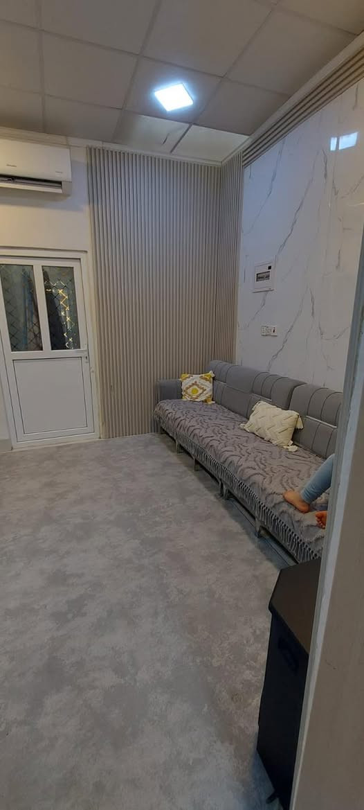 🏘🏘بيت للبيع / ديالى خانقين / داره كوناره زراعي سند 25 كيعان حجي حازم مساحة 112 متر واجهة 6.25 والنزال 18 
فرع مجمع التمار قريب من الشارع 

1 غرفة نوم واستقبال وصالة داخلية ومطبخ ومجمع صحيات داخلي وخارجي ومنور وبيتونة كبيرة 

السعر / 60 بي مجال بسيط 

للأستفسار اكثر اتصال بالارقام فقط 
***********
***********
مكتب فريا موفق للعقار
