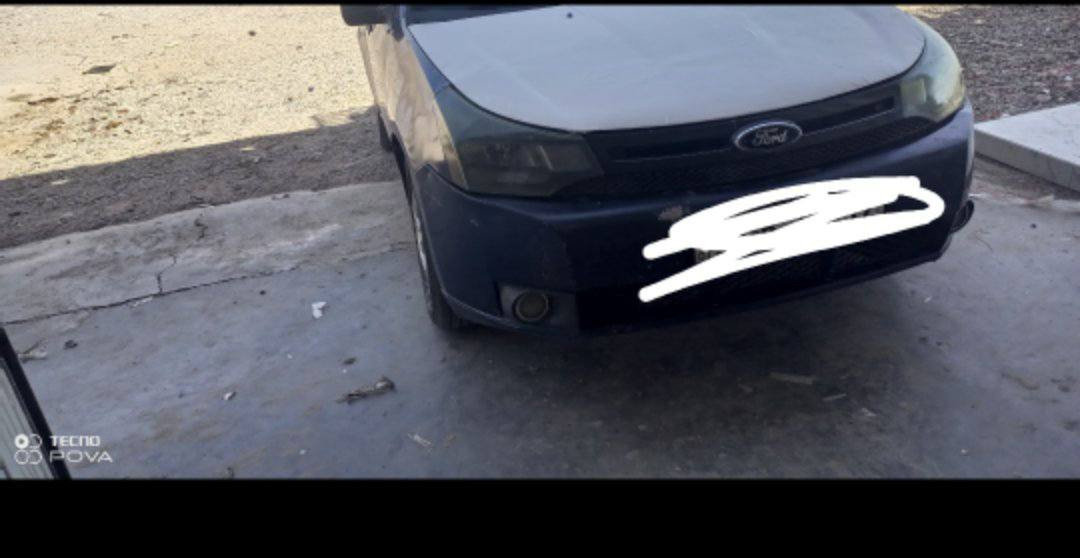 السلام عليكم لبيع او مراوس حسب القناعه  فورد فوكس 
موديل 9.  عنوان ديالى. لاستفسار  ***********
