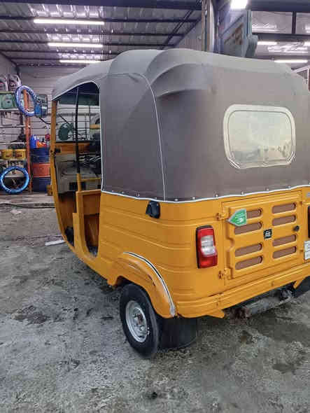 18 شهر 12 يوم 26 
تكتك نظيفة و مابيهة اي نقص 
المكان شعلة *********** بي واتساب السعر 5500
مو شراي اعبر لمنشور
