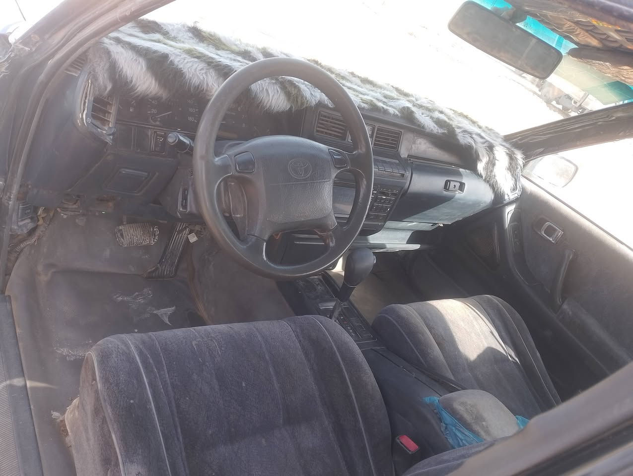 السلام عليكم سياره ارنب جديد جديد مكفوله كصه ونغل وضربه رقم بصره أ اليف كير ومكينه  ثنين ونص جدد تخم تاير جدد حداديه طوبه تبريد شغال مكاني البصره الزبير السعر 63 رقم الهاتف ***********
