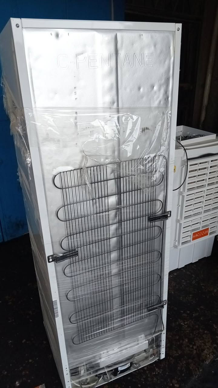 السلام عليكم عندي ثلاجة وطباخ ومبردة جدد مامشتغلات ابد بس مابيهن كراتين
الثلاجة نوع فيستل قياس 14 قدم جديدة بالسليفون بعدها مامشتغله
طباخ نوع لوكسل إيطالي تجميع تركي جديد مامشتغله ابد بالسليفون
مبردة نوع ألوني إيراني قياس 50 جديد مامشتغل ألد خرطوم مالته موجود بداخل المبردة
لحد يكسر بالسعر رجاءاً الشراي يتفضل خاص ويدلل مكاني بغداد


**إذا كنت صاحب هذا الإعلان وتريد حذفه لأي سبب، رجاءا أرسل رسالة إلى الدعم الفني**