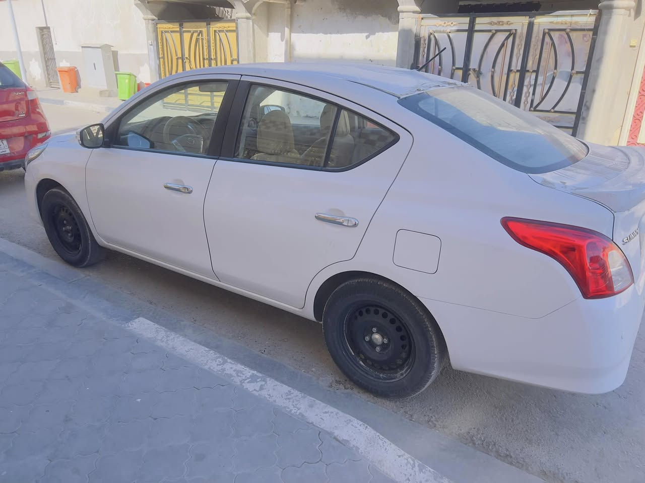 سلام عليكم للبيع نيسان سني موديل 2025 مصريه

مكفوله كفاله عامه ماشيه 14 الف 

السعر 130 ورقه وبيها مجال 

العنوان البصره الزبير 

رقم الهاتف ***********
