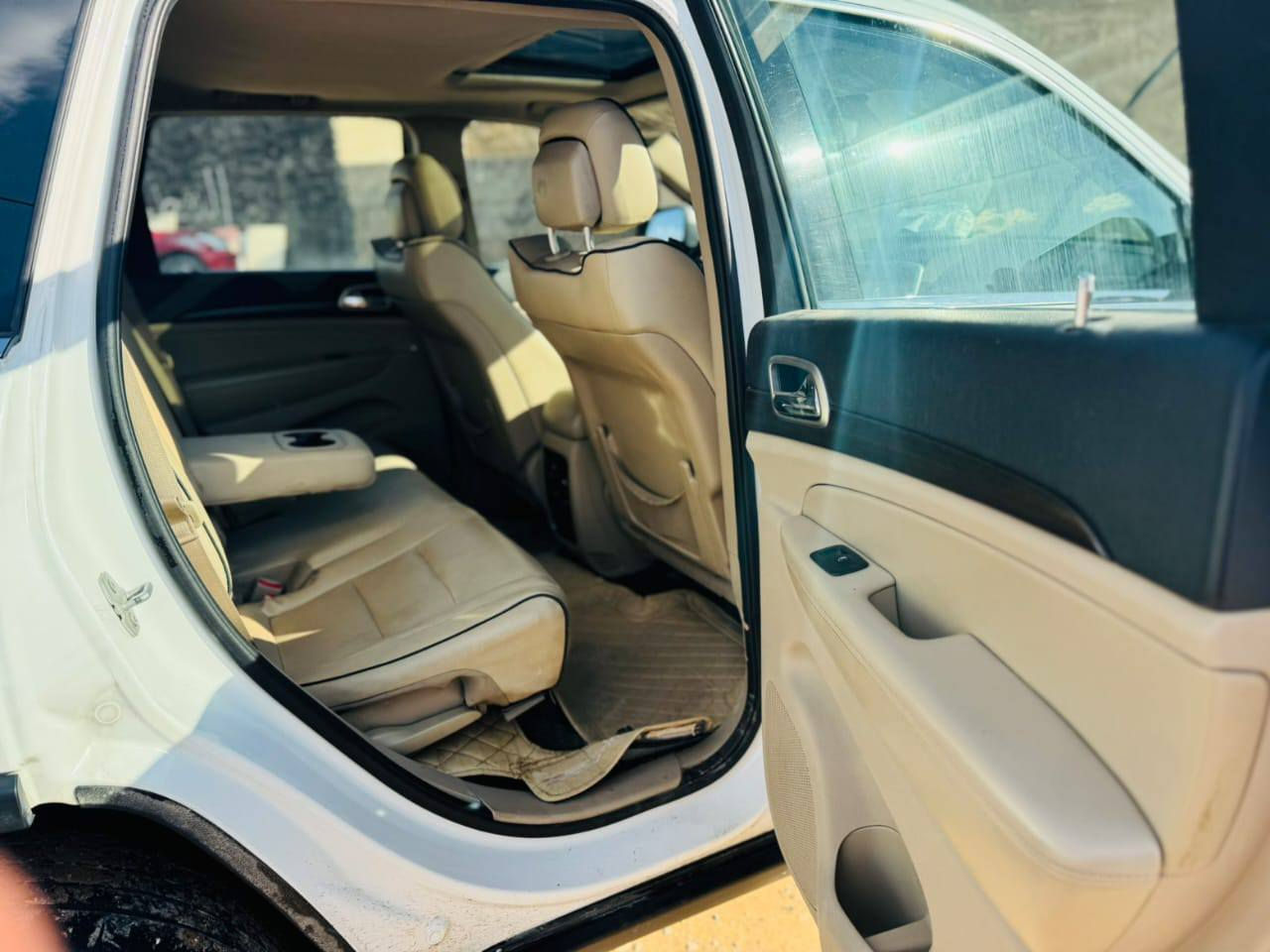 السلام عليكم جيب خليج بيها بابتين الباقي كفاله ***********
