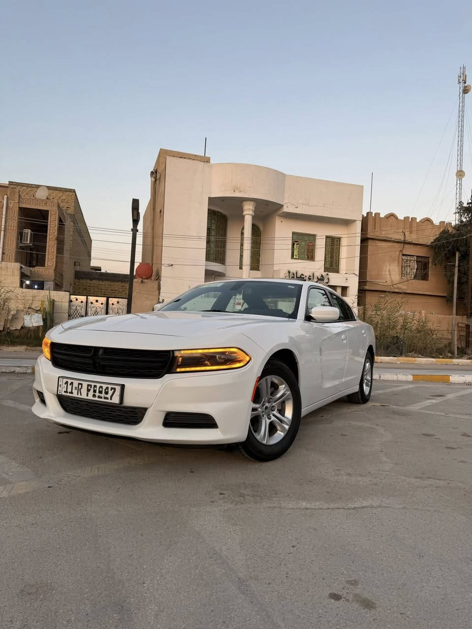 يا الله جارجر للبيع
موديل 2022 أصل 

سياره كفاله عامه من كلشي حتى الدعاميات 

ابيض اللون رقم بغداد أنكليزي تحويل مباشر 

مواصفات السياره 

فتحه سقف 

كشن حضن جلد اسود ملكي 

خزن ميموري 

تبريد تدفئة بلكشنات 

تدفئه ستيرن 

حساس خلفي 

شاشه كار بلي 

تخم تاير جديد سياره جديده بمعنى الكلمة ممشى ٨٣ مكاني ناصريه مركز للاستفسار اتصل واتساب !@الجميع

***********
