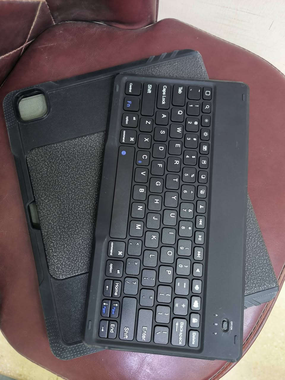 متوفر كفر ايباد برو قطعة كلش ثقيلة جلد ماركة مع كيبورد سعرها مع التوصيل 15 الف


**إذا كنت صاحب هذا الإعلان وتريد حذفه لأي سبب، رجاءا أرسل رسالة إلى الدعم الفني**