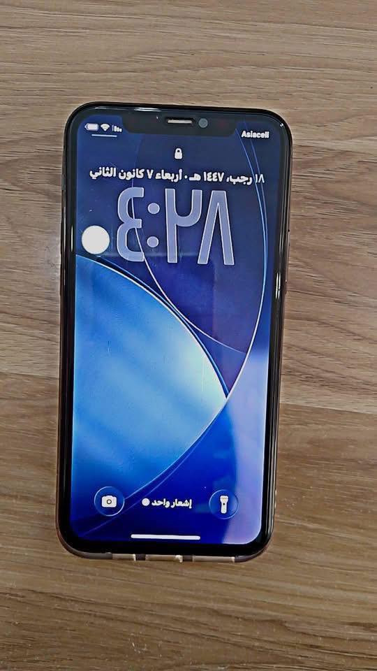 آيفون ١١برو مبدل شاشه فقط بطاريه٧٦ ذاكرى٦٤  فيس إيدي بي خلل السعر ١٨٠ العنوان موصل جانب الأيمن الرقم *********** الرقم بي واتساب
