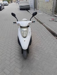 دراجه بريز • نظيفة • اوراق كاملة