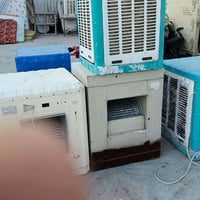 مبردات حجم.اثنين ونص سعر القطعه ابخمسين الف الشراي.يتصل07517441388.......
