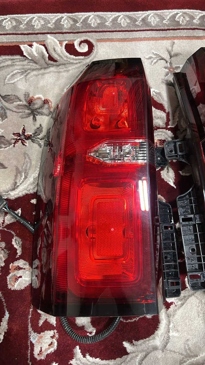 زوج بك لايت تاهو للبيع العنوان بصرة يوجدتوصيل ملاحظة أنا مو ابو محل طلعن عندي وي غراض مال سفان *********** شكرا لادارةالكروب
