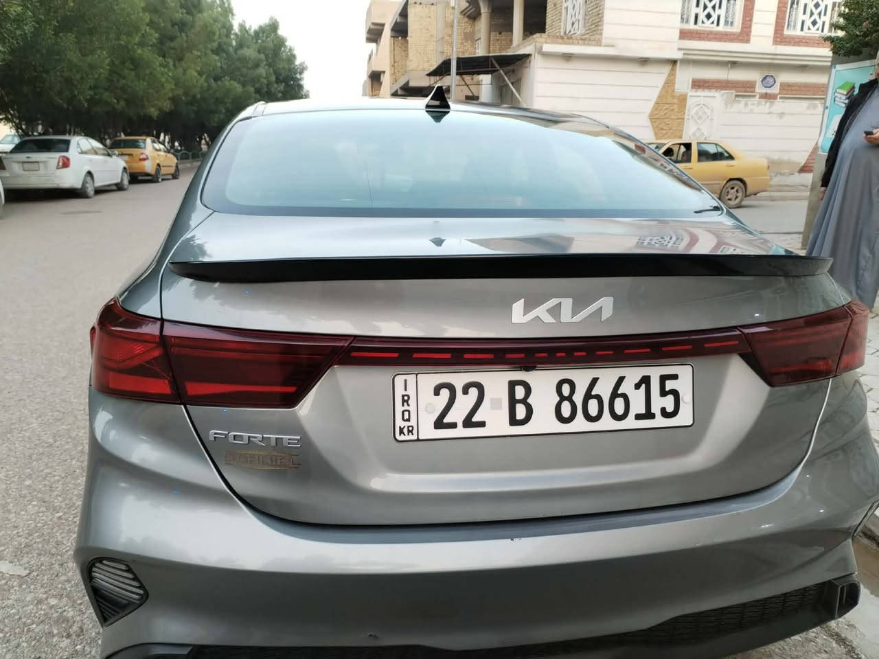 للبيع كيا فورتي (KIA FORTE)
سيارة نظيفة وجاهزة للاستخدام
🔹 الموديل: كيا فورتي
🔹 اللون: رمادي ميتاليك
🔹 القير: أوتوماتيك
🔹 المحرك: 4 سلندر
🔹 الوقود: بنزين
🔹 الدفع: أمامي
🔹 الصرفية: اقتصادية
🔹 الداخلية: نظيفة ومرتبة
🔹 التكييف: بارد ❄️
🔹 شاشة + بلوتوث + USB
🔹 ABS مانع انغلاق
🔹 وسائد هوائية
🔹 سنسرات
🔹 الإطارات: بحالة زينة
🔹 السيارة ما تحتاج شي

💰 السعر: 140
📞 للاستفسار: ***********
