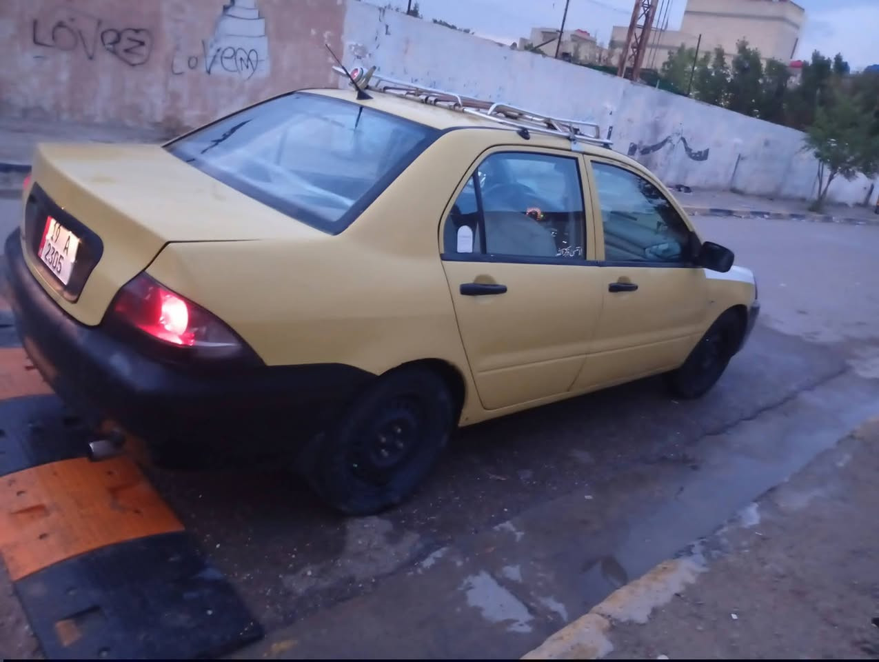 السلام عليكم لانسر بومه لبيع 2010 محرك 1600 كير وتوماتيك رقم كربلاء نكليزي تحويل ثاني يوم مكاني بغداد ***********

