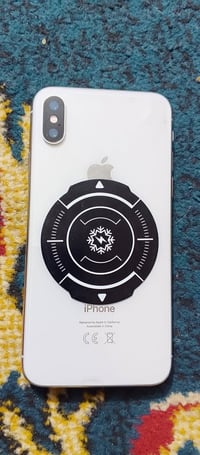 ايفون اكس ذكره ٢٥٦ فيس ايدي ميشتغل بطاريه ١٠٠ السعر ١٣٠اومراوس بجهاز م...