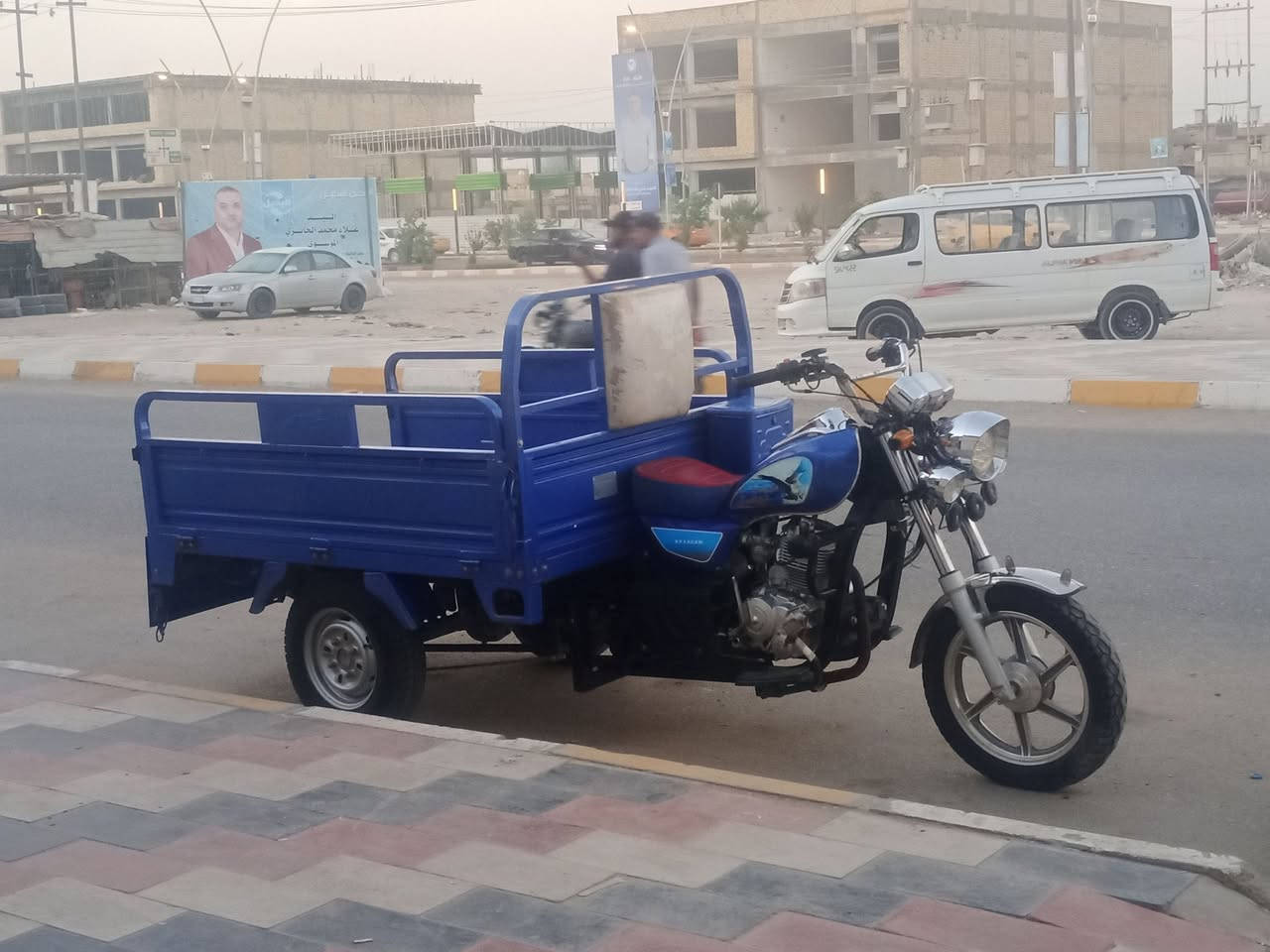 ستوته جمرة اوراق بس ما مرقمة جديدة بعدها 2023 مامبدل بيها شي كله شركة سعرها 2425 مليونين واربع مية وخمسة وعشرين وبيها مجال للشراي تحتوي على جيبي اس في حال تتم سرقتها تكدر تلكاها بعدها بلاد الرقم ***********
