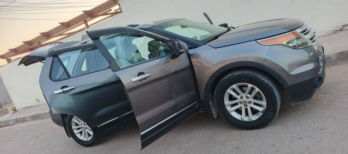 سبعه راكب كشن قلاب ثلاث قطع تبريد تحكم ستيرن جهتين إنذار سرعه شاشه كامره حساسات مكينه شاده كصه جديده والكير جديد والصدر جديد منضومه بنزين جديده
باتري جديد تخم تاير الكشنه جلد تحكم كهرباء اسياره مال جناي حيل نضيفه وحلو رقم انبار بسمي تحويل مباشر السعر
110؛$ وبيه مجال جدن بصيط اي استفسار اتصل واني حاضر
***********كورك
*********** اثير
***********اسيا
يالله سلام عليكم اكس بلور للبيع موديل 2011 وارد أمريكي حادثه واضح ويا الصور وبلعراق شخط باب السايق وصبغته يعني قطعتين بنيد وباب السايق صبغ بدون تبديل المكان الانبار الفلوجه حي الشهداء 
سبعه راكب كشن قلاب ثلاث قطع تبريد تحكم ستيرن جهتين إنذار سرعه شاشه كامره حساسات مكينه شاده كصه جديده والكير جديد والصدر جديد منضومه بنزين جديده
