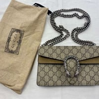 حقيبه • كوتشي • جديده