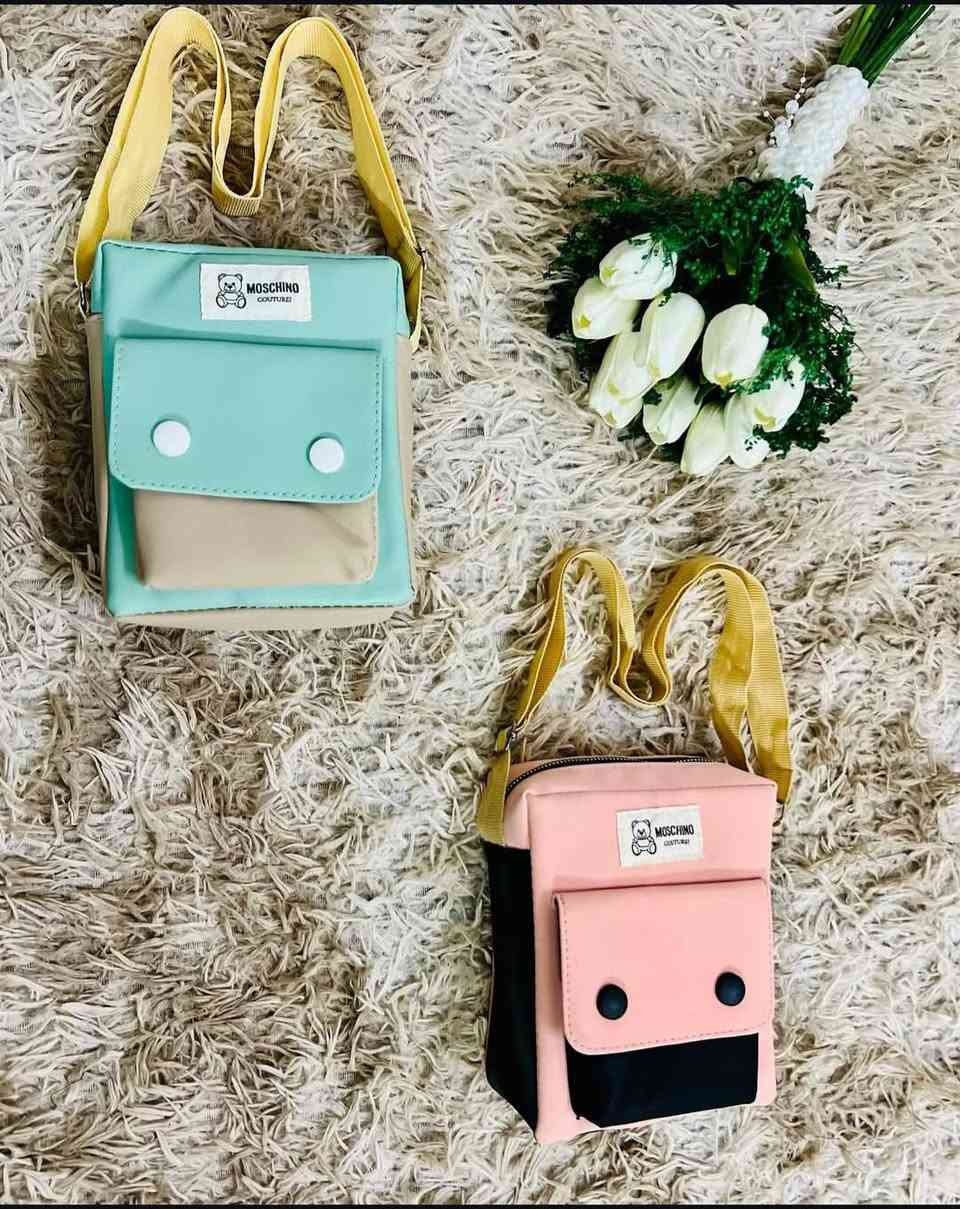 حقائب يد نسائية👜👛👝
سعر القطعة (5000)
يوجد توصيل داخل الموصل و جميع المحافظات
للحجز مراسلة الصفحة


**إذا كنت صاحب هذا الإعلان وتريد حذفه لأي سبب، رجاءا أرسل رسالة إلى الدعم الفني**