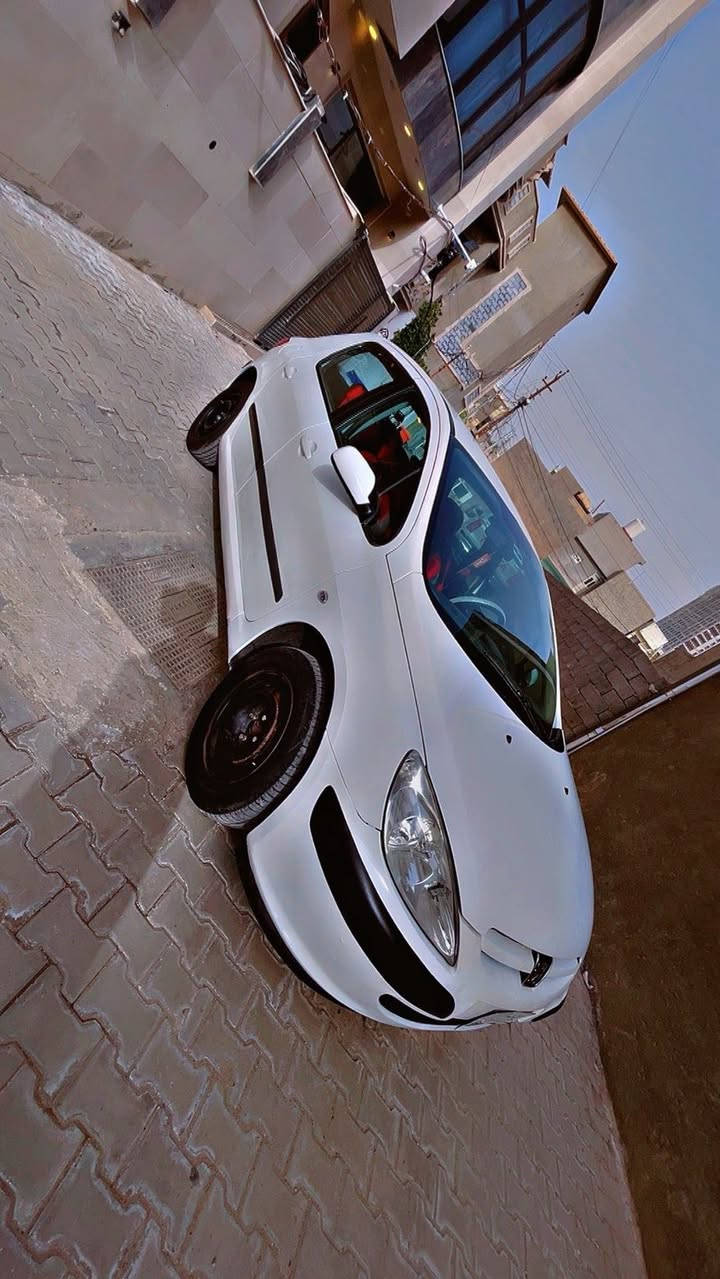 🚘🔥 للبيع – Peugeot 307 موديل 2004 🔥🚘
اقتصادية بالبنزين • عملية • مناسبة للاستخدام اليومي 👌

📄 رقم بغداد
📅 سنوية لغاية 28 – تحويل مباشر ثاني يوم

━━━━━━━━━━━━━━━

🔹 الحالة العامة:
• محرك + كير + تبريد + كهرباء شرط الفحص والكفالة ✅
• صدر جديد
• باتري جديد 🔋
• شاشة حديثة + كاميرا خلفية 📺📷
• كشنات دوشمة جديدة
• أرضية كاملة دوشمة
• السيارة جاهزة بدون أي نقص 💯

🔹 الصبغ والحالة الهيكلية:
• جاملغ + دعامية فقط (قطع بلاستك لا تُحسب)
• بدون ضرب قوي
• الفحص مرحّب به بكل شفافية

━━━━━━━━━━━━━━━

✨ سيارة مرتبة وتصلح للبيت أو للموظف أو طالب جامعة
✨ على الواقع أحلى من الصور بهواية

📞 *********** (اتصال / واتساب)
📍 بغداد —الدورة

#Peugeot
#بيجو307
#سيارات_بغداد
#سيارات_ديالى
#NumanAuto
#ثقة_التعامل_جودة_السيارات
