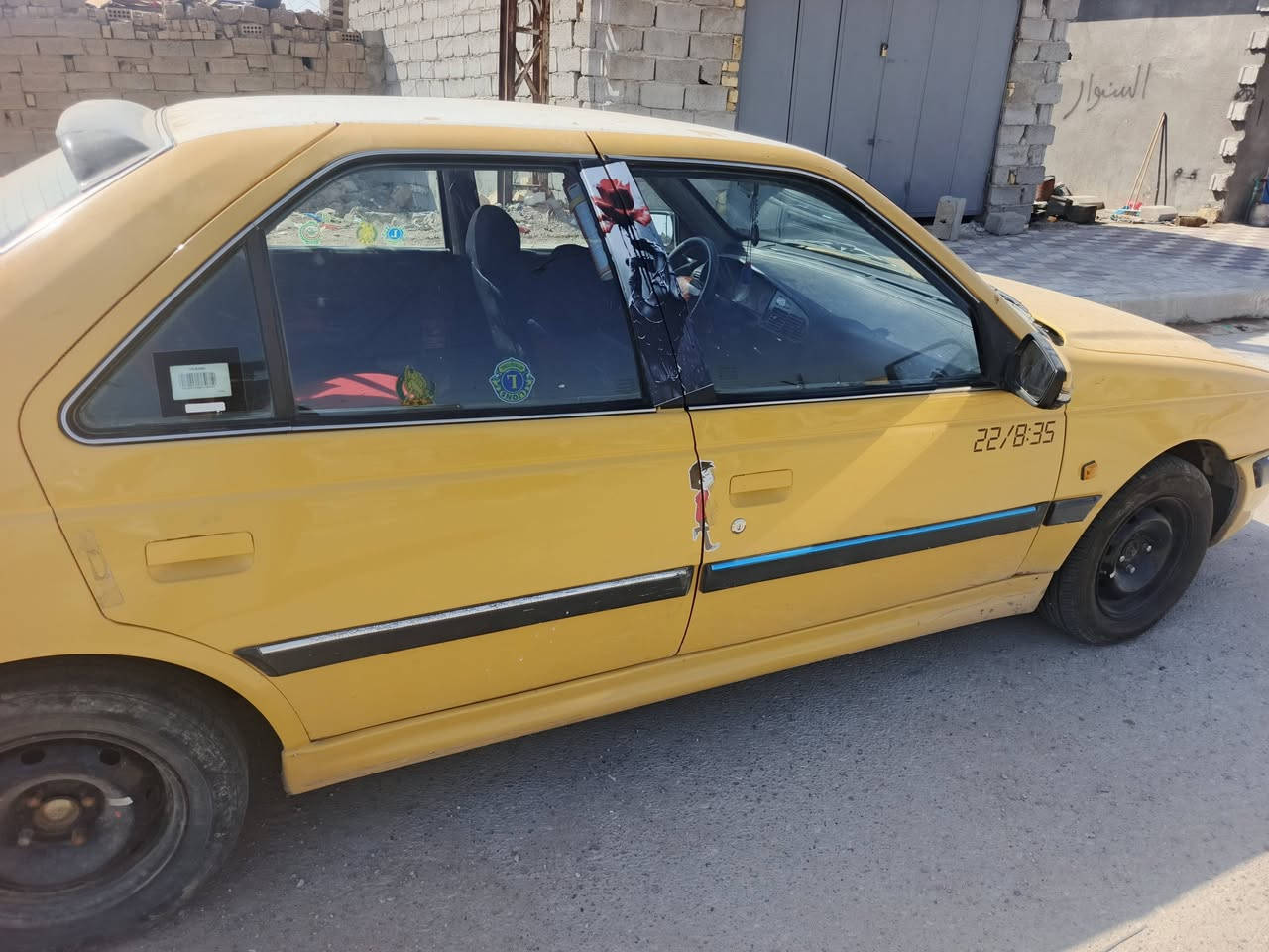 سلام عليكم
بيجو بارص 2015سيارة جاهزة تخم تاير حداديه تبريد كير خير من الله مكينه فرنسي توني شادله  سيارة جاهزة بل واقع احله من صور بعد سعر 38وبيه مجال مكاني ميسان علي الغربي رقم الهاتف ***********
