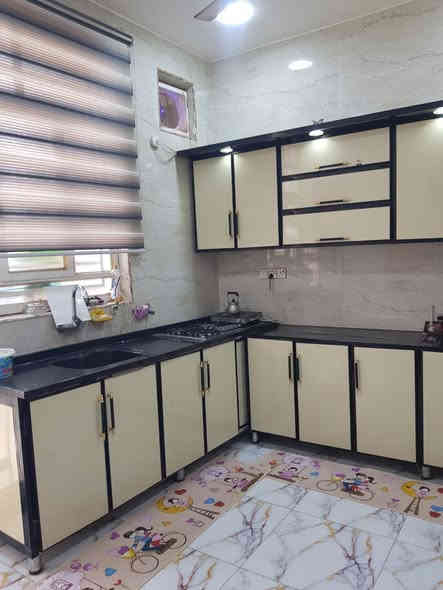 بيت زراعي للبيع بناء حديث طابوق كونكريت مسلح 
مساحة البيت ١٢٠ متر  في حي الرسول قرب السايلو
السعر ٩٠
الرقم ***********

ملاحظة (بدون اثاث البيت فارغ حاليا)
