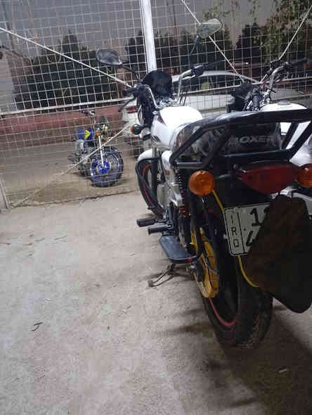 السلام عليكم بوكسر كلاسك  موديل 2023 دراجه كفاله عامه رقم بغداد تحويل نفس اليوم دراجه مكفوله مكينه من كلشيييي

السعر: مليون و 950 وبيه مجال

الهاتف:‏‪0780 671 3583‬‏

2.‏‪0771 740 9985‬‏
